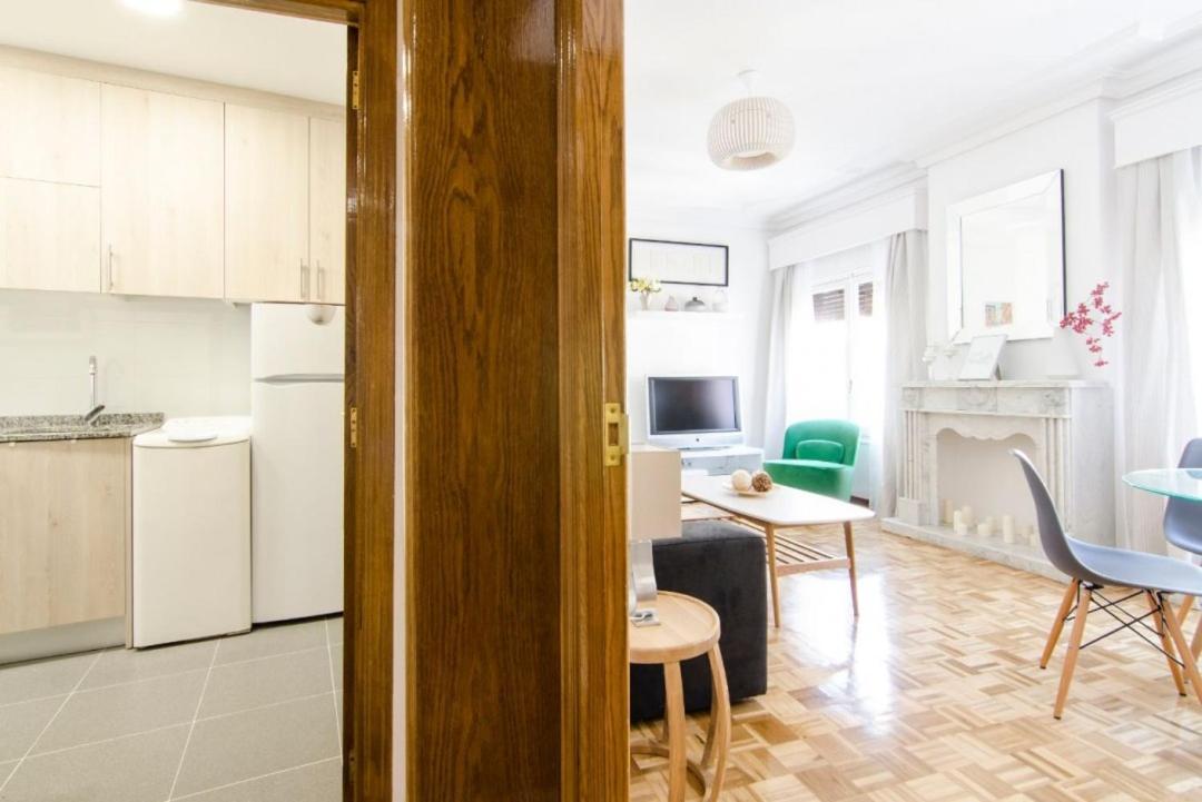 Apartamento Huertas, 58 Madrid Exterior foto